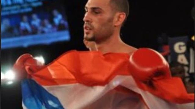 Джордж Гроувз - Калум Смит Будут драться смотреть онлайн