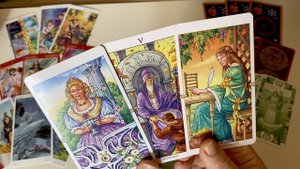 Гадаем на таро. Какая я женщина