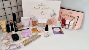 Рождественские календари от Essence ☃️????