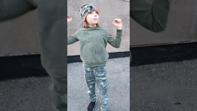 Уличные танцы ???