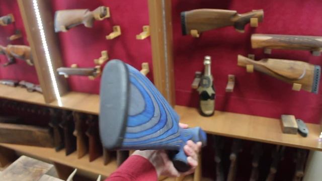 Уникальный и красивый приклад и цевье на карабин Strasser (штрассер) из Синего Ламината смотреть онлайн