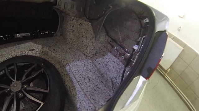 Переделываем шумоизоляцию Toyota Camry после шумоизоляции "у друзей" смотреть онлайн