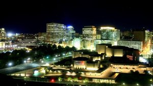 Рассказываю сколько получают канадские дворник и почему нашим людям на эту работу не устроиться.