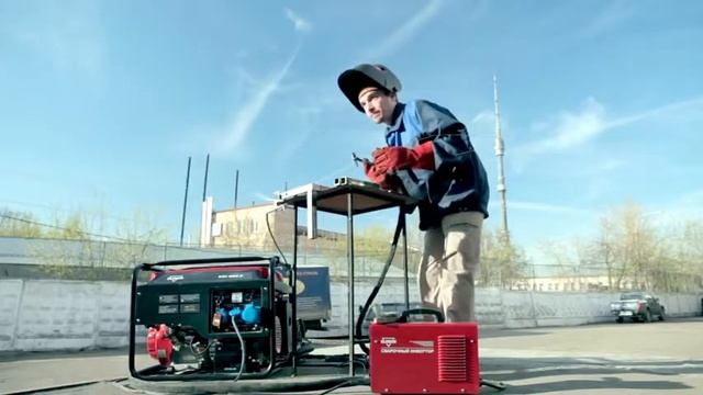 Обзор сварочного инвертора TIG ELITECH АИС 180АД-DC смотреть онлайн