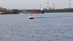Глиссер на новой лодке