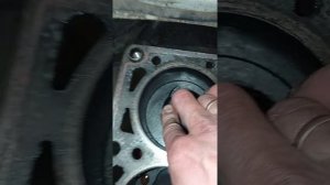 ремонт двигателя 21213 своими руками.часть 1