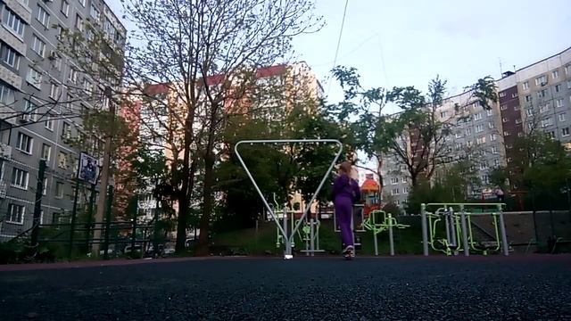 УРОК Как научится ездить на самокате (от Уроки про самокат)