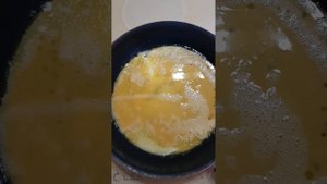 ОЧЕНЬ ПРОСТОЙ ОМЛЕТ ИЗ ТРЁХ ЯИЦ, НО ОЧЕНЬ ВКУСНЫЙ! ПОЛЕЗНЫЙ ЗАВТРАК ЗА ТРИ МИНУТЫ!??