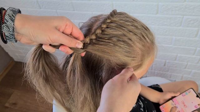 Причёска для девочки - ДВА В ОДНОМ .Легко и просто!!! смотреть онлайн