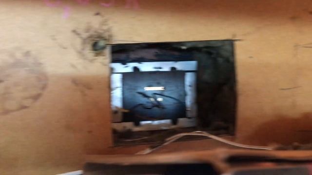 Автономное электричество в железном гараже