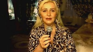 Снова месяц зашел на трон