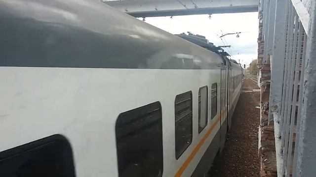 ЭП2Д-0063 ЦППК Перекраска Наше Подмосковье На станции Красный строитель смотреть онлайн