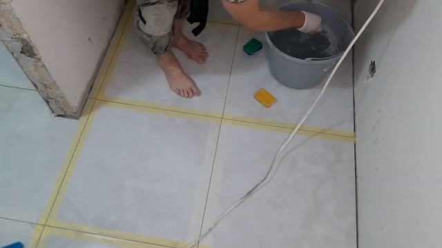 ЭПОКСИДКА ШВОВ БЕЗ УДАЛЕНИЯ РАЗВОДОВ ХИМИЕЙ! ЛАЙФХАК. смотреть онлайн