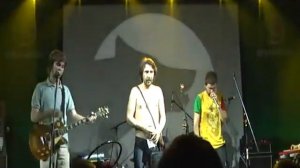 Любит наш народ   Вася Обломов, Шнур, Noize MC