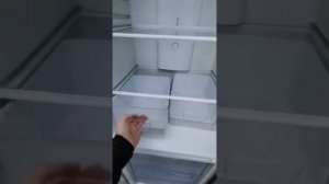 видео обзор Холодильника Indesit B20DFNFX.025