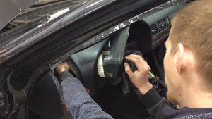 Как снять приборку w140