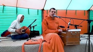 Бхаджан, который пел Господь Чайтанья, когда шел в Южную Индию (Вальмики дас. Окунево 2021)