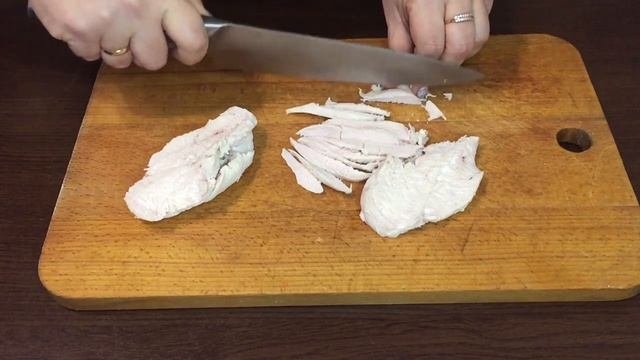 Вкусный и сытный салат 