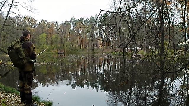 Душевная, осенняя рыбалка в Пуще-Водице смотреть онлайн