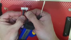 &004 Замена аккумулятора (батарейки) на JBL Charge2