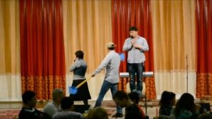 Христианская сценка. Спасение утопающего Церковь г.Алматы.