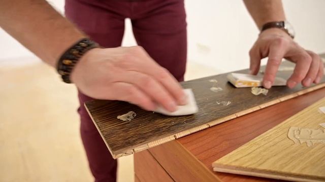 Как удалить клей с паркета? смотреть онлайн