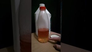 Смешиваем воду с бензином и добавляем ацетон