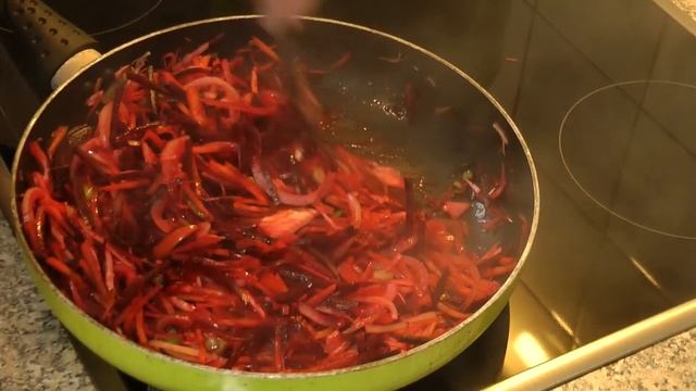 Борщ со свежей капустой.