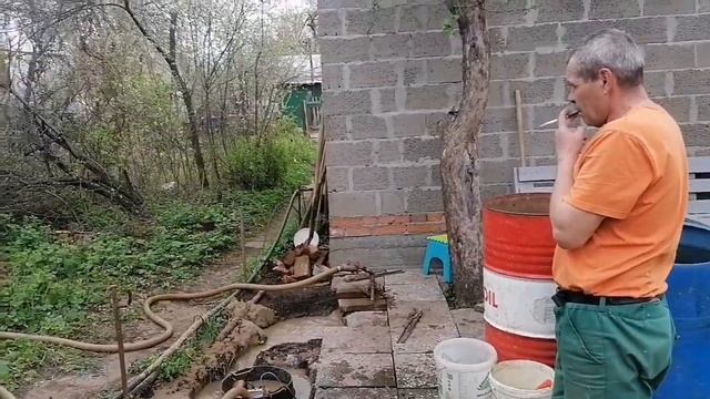 Две скважины за один день по 24 метра каждая вручную | Well drilling | смотреть онлайн