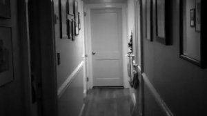 страшные истории - ОНИ МОГУТ БЫТЬ В ВАШЕМ ДОМЕ  ужасы  мистика (16+) перезолив с ютуба