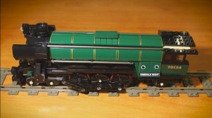 Lego Emerald Night 10194 (Steam Train) - 4K Speed Build