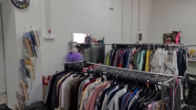 Любой желающий может БЕСПЛАТНО!!! взять себе одежду или отдать смотреть онлайн