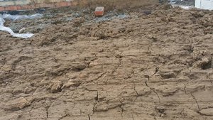 Как меняются свойства глинистых грунтов при смачивании водой