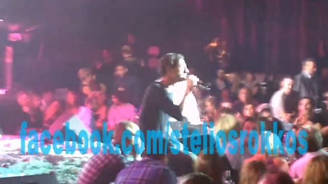 Stelios Rokkos, Dimos Anastasiadis - Kati mou kryveis, Den eisai edw (Live @ Asteria Glyfadas 2011) смотреть онлайн
