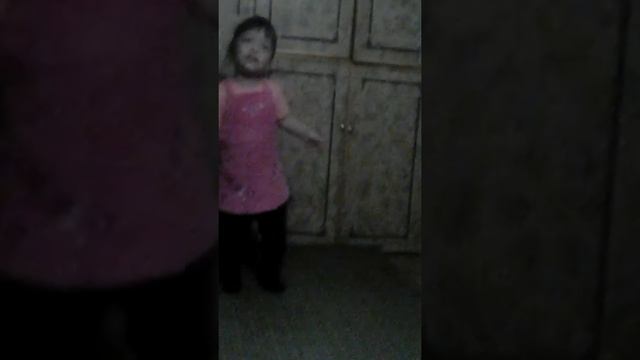 Панда е голосом маленькой девочки смотреть онлайн