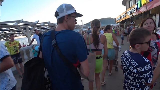 Архипо-Осиповка. Школьная улица . Отдых на море. Купаемся. Вечерняя прогулка. Десятый день. смотреть онлайн