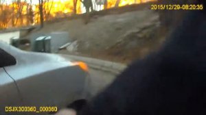 Полиция применяет оружие по женщине