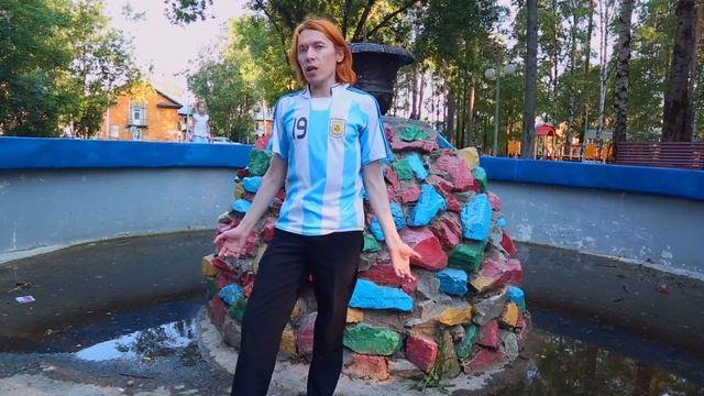 Фонтан с голубем смотреть онлайн