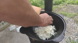 ЩУКА В СМЕТАНЕ В КАЗАНЕ НА КОСТРЕ