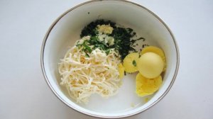 Фаршированные яйца с красной икрой