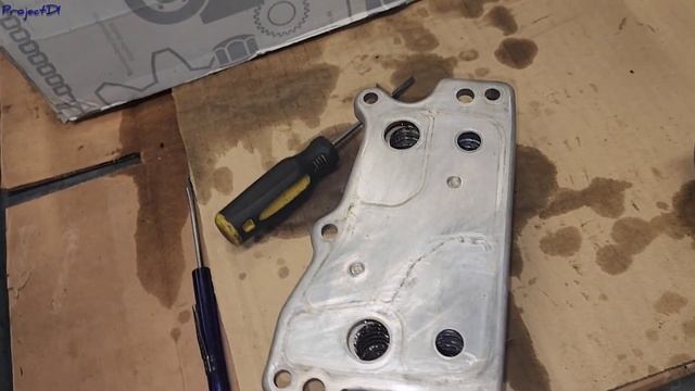 MERCEDES M272 3.5L V6 350 ENGINE OIL FILTER HOUSING LEAK & REPLACEMENT ISPECT FOR DAMAGE IN PARTS смотреть онлайн