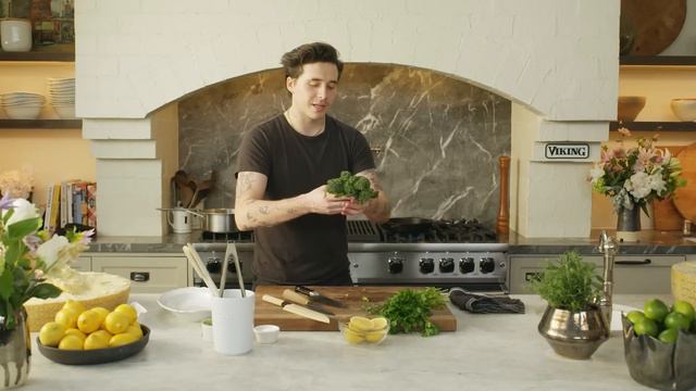 Brooklyn Beckham Cooks Lunch for Nicola Peltz | Vogue смотреть онлайн