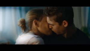 Multifandom его рубашкой пахнет моя Вселенная