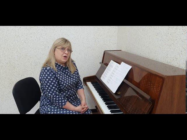 Урок вокала от руководителя образцового вокального эстрадного ансамбля "Сюрприз" Ирины Цыганок.