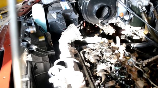 Снимаем ГБЦ Mitsubishi Space Wagon смотреть онлайн