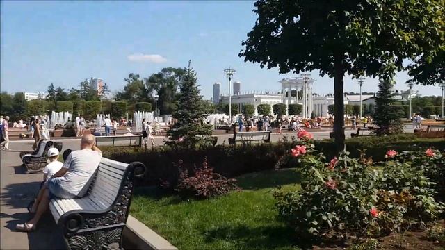 Walking Moscow. Ботанический Сад - ВДНХ смотреть онлайн