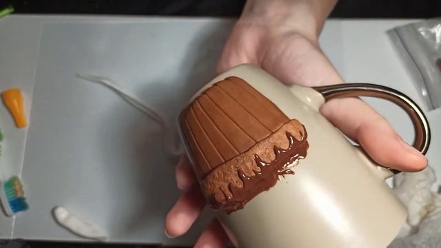 Polymer clay: Cupcake on a mug | Video tutorial on modeling from polymer clay смотреть онлайн