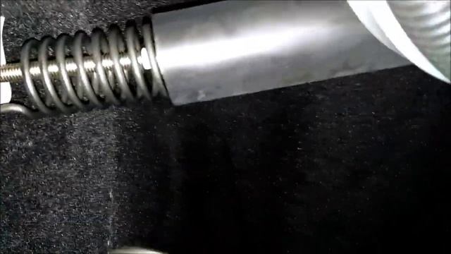 Пружина вместо упоров багажника смотреть онлайн