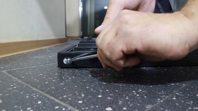 КОМПЛЕКТ ДВЕРНОЙ КОРОБКИ TI-804 В ЦЕЛЬНОСТЕКЛЯННЫЙ ПРОЕМ