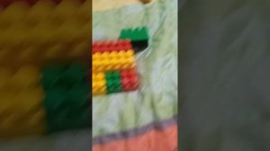 как сделать подставку? для телефона из конструктора